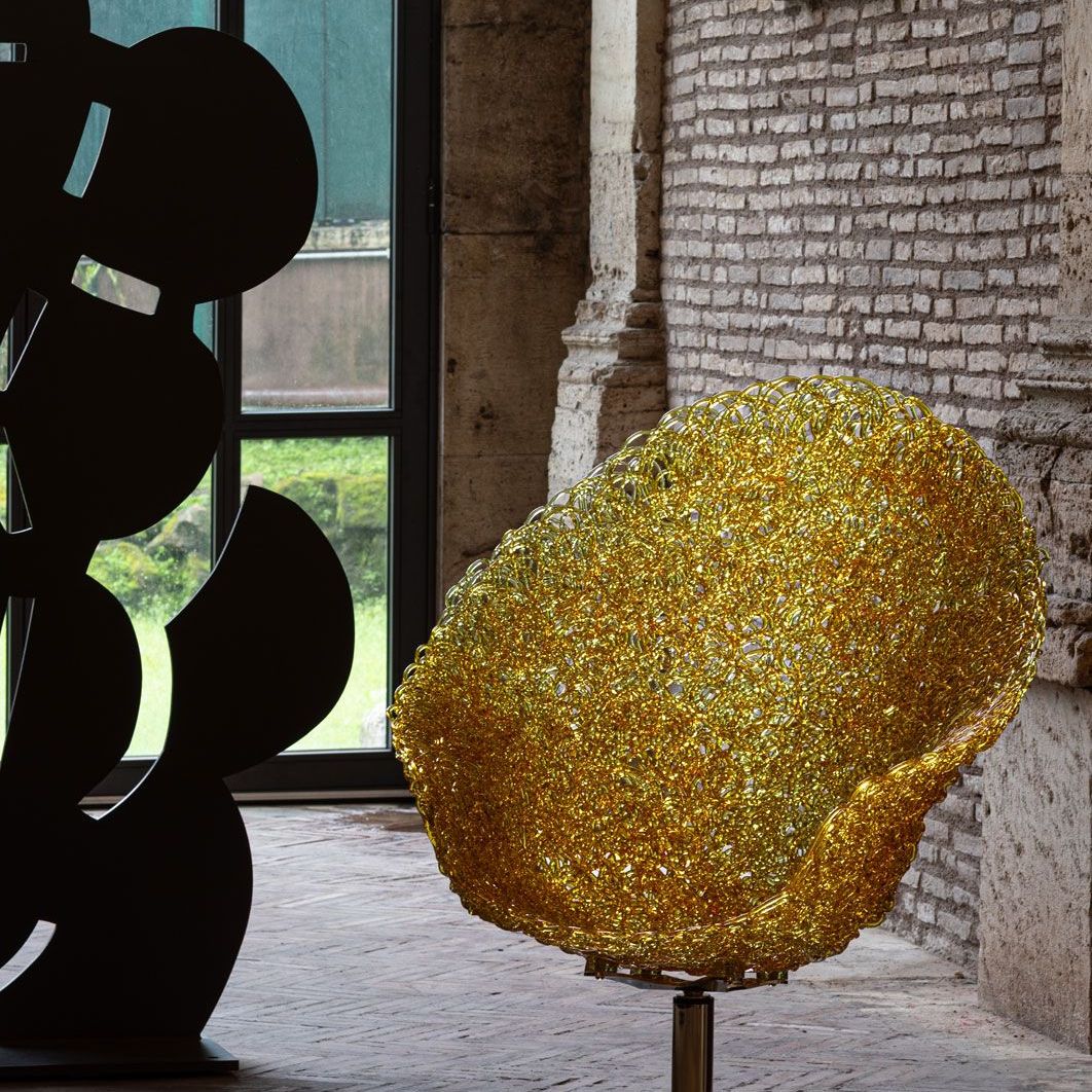   Margherita .&nbsp;Jacopo Foggini&rsquo;s armchair at Palazzo Borromeo photographed next to the work Piana n.2 by Pietro Consagra, 1971. 