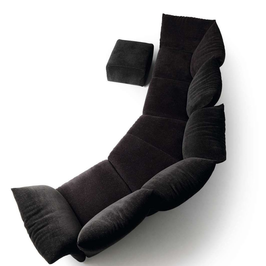   Standard  

 Das Sofa von Francesco Binfar&eacute; erm&ouml;glicht den h&ouml;chsten Komfort in jeder Position dank der Technologie des intelligenten Kissens. 