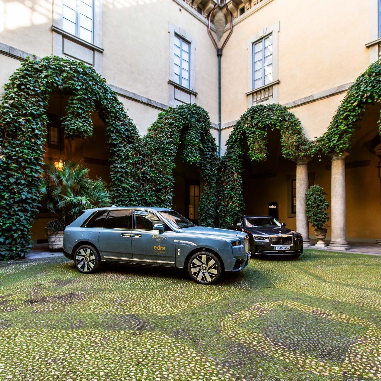  Rolls-Royce f&uuml;r Edra. 
Zwei Modelle, Cullinan und Ghost, des renommierten britischen Automobilherstellers, individuell gestaltet, um die G&auml;ste von Milano Cortina 2026 zu begleiten. 